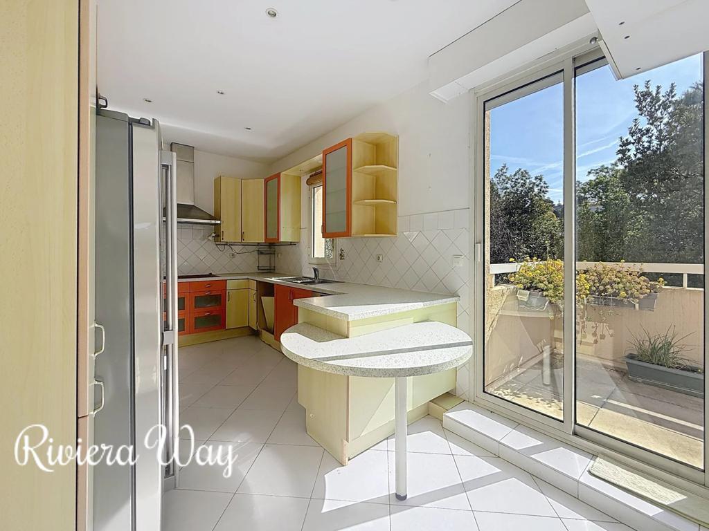 4 room apartment in Le Cannet, photo #2, listing #101771670
