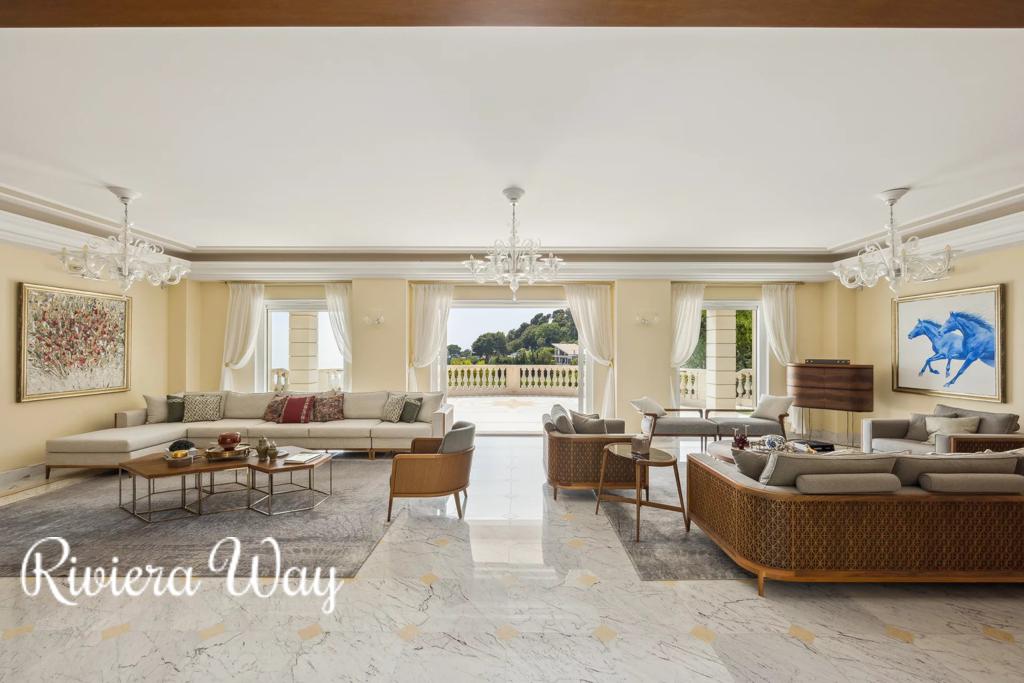 6 room villa in Villefranche-sur-Mer, photo #9, listing #78805944