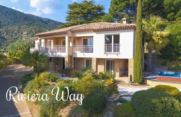 5 room villa in Le Lavandou