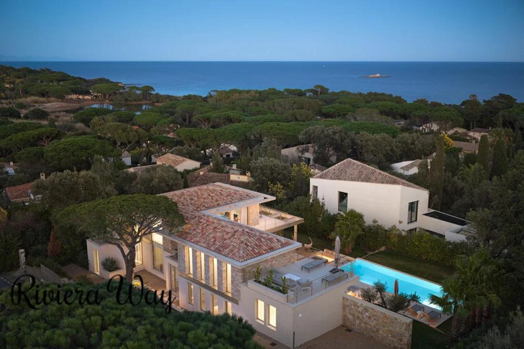 7 room villa in Saint-Tropez, photo #10, listing #98944818