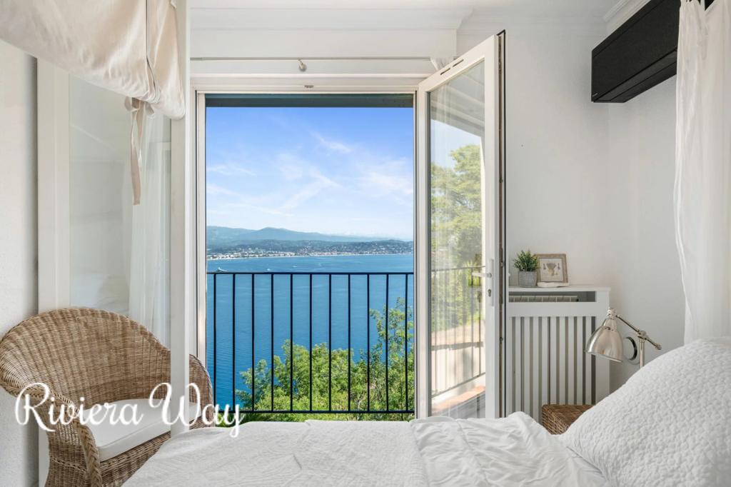 7 room villa in Theoule-sur-Mer, photo #9, listing #106461264