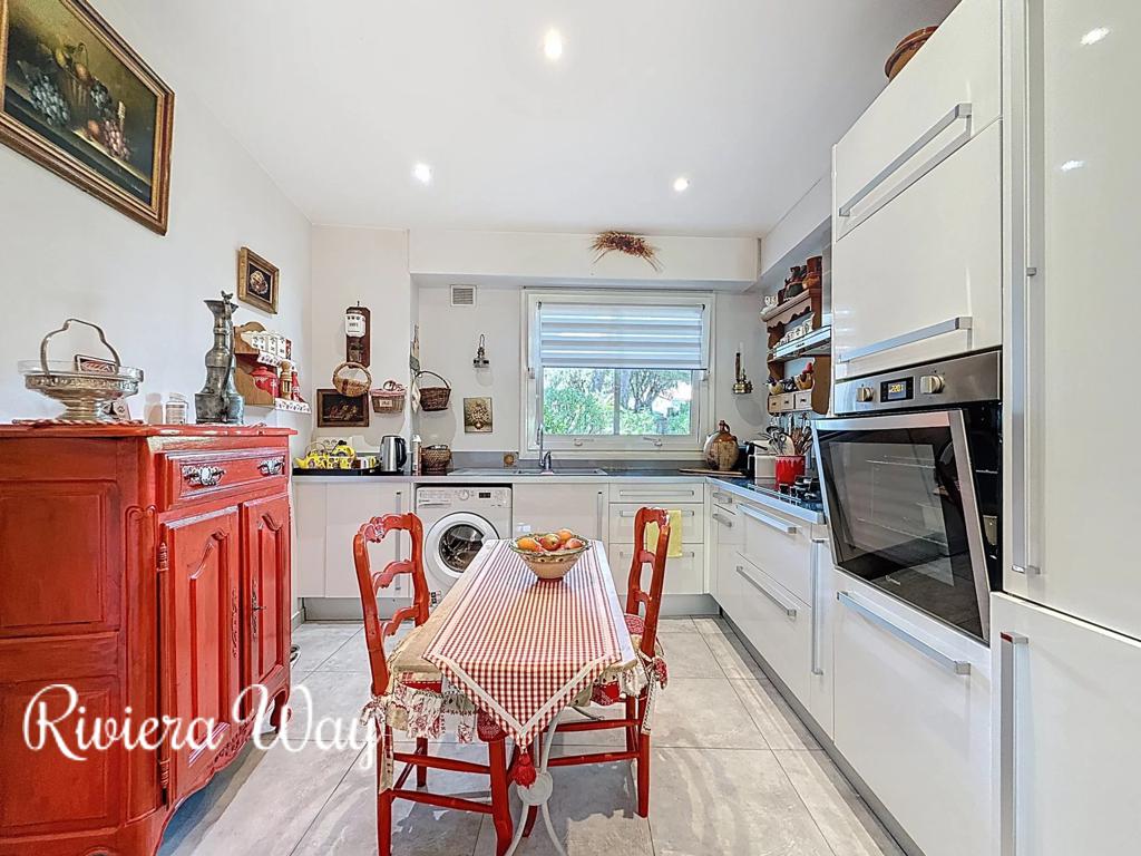 4 room apartment in Le Cannet, photo #2, listing #103069092