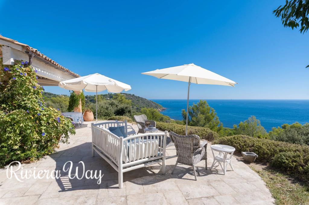 5 room villa in Saint-Tropez, photo #6, listing #102956658