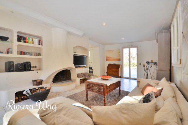 8 room villa in Antibes, 300 m², photo #7, listing #75180168