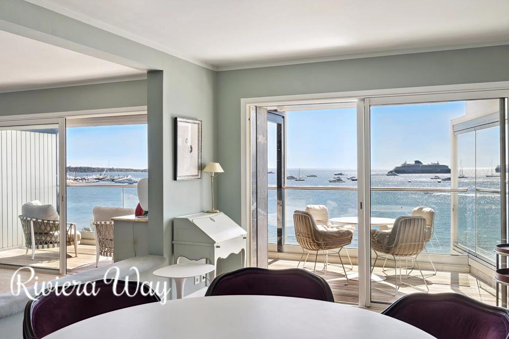5 room apartment in Boulevard de la Croisette, photo #3, listing #104334510