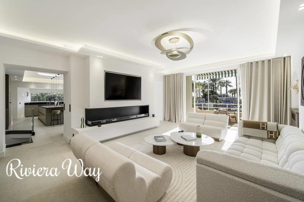 7 room apartment in Boulevard de la Croisette, photo #7, listing #107145318