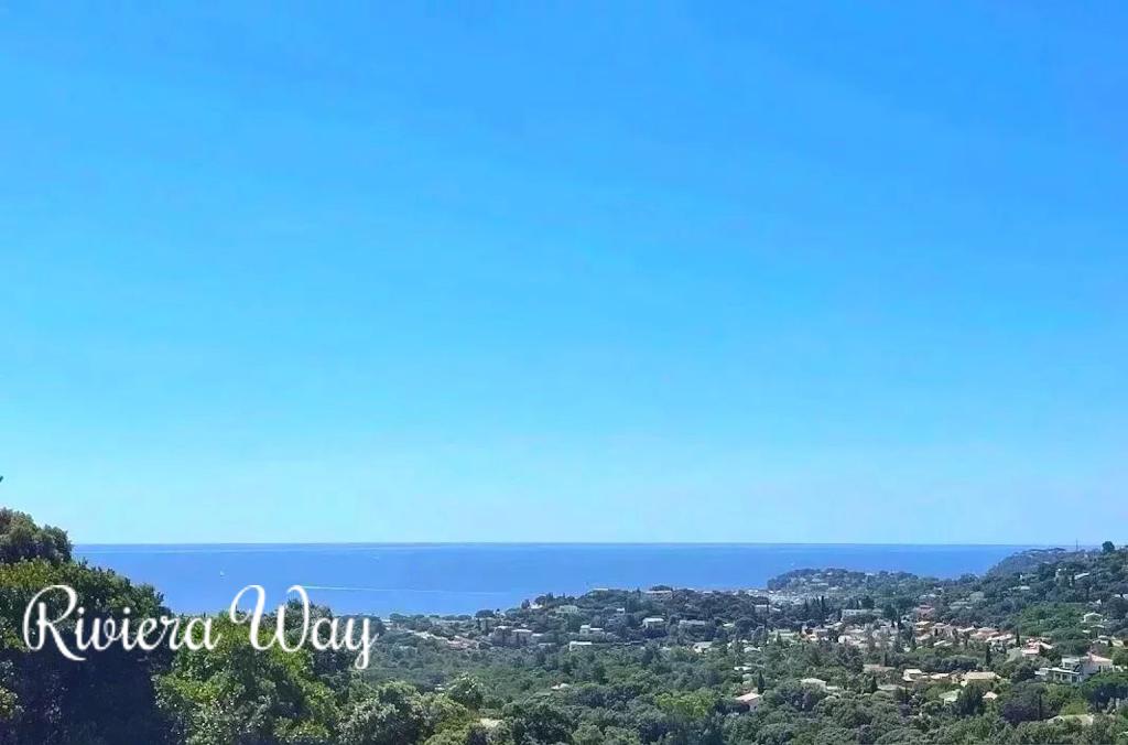 6 room villa in Cavalaire-sur-Mer, photo #5, listing #100557366