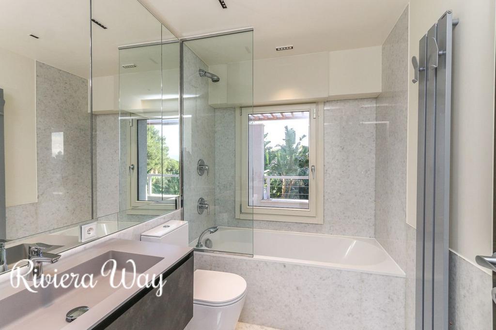 8 room villa in Saint-Jean-Cap-Ferrat, 444 m², photo #1, listing #99251082