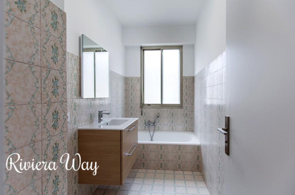 2 room penthouse in Beaulieu-sur-Mer, 47 m², photo #10, listing #104751780
