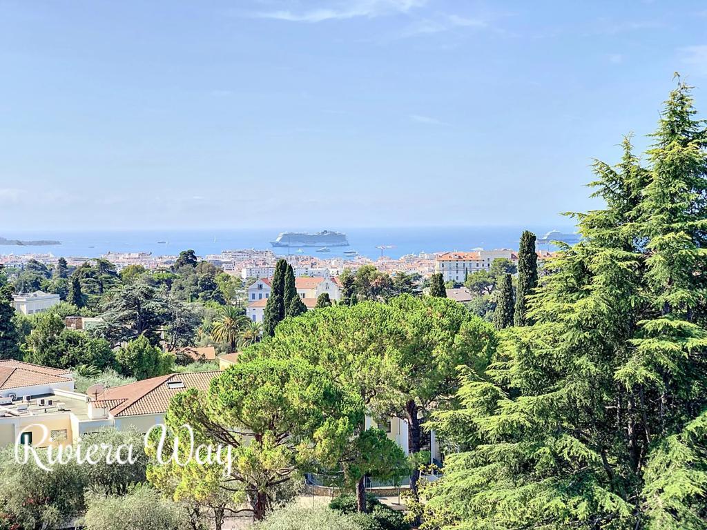 4 room apartment in Cannes, photo #5, listing #100185582