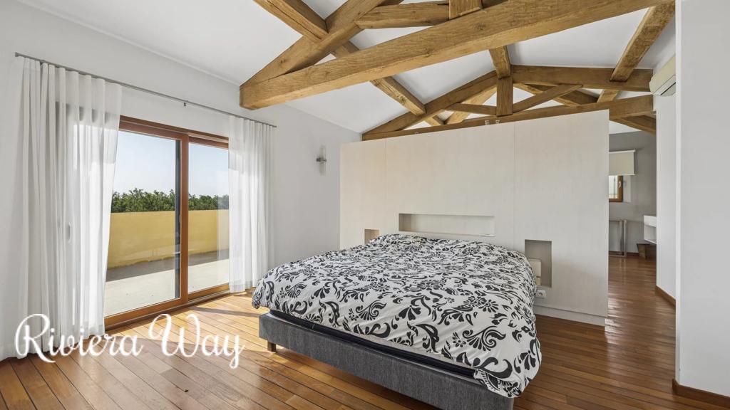 6 room villa in Fayence, photo #8, listing #106819062