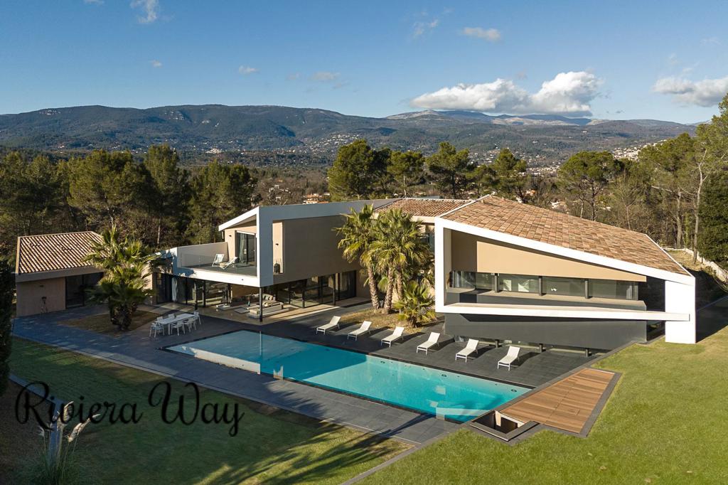 10 room villa in Fayence, photo #1, listing #101597832