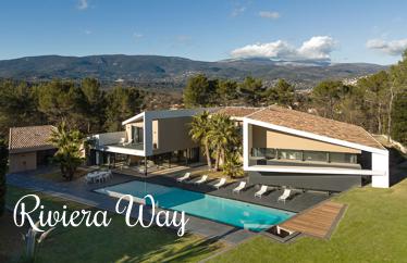 10 room villa in Fayence