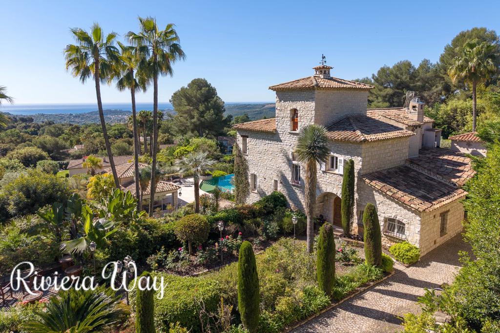 15 room villa in Saint-Paul-de-Vence, photo #2, listing #106332408