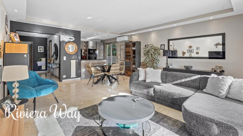 3 room apartment in Le Cannet, photo #7, listing #105351498