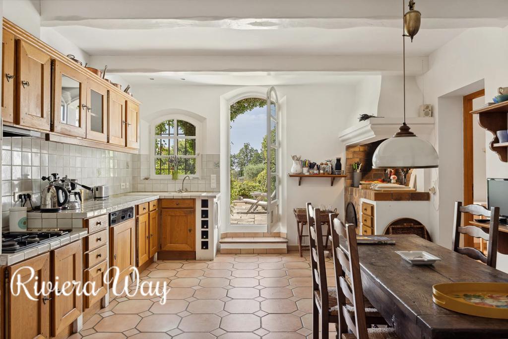 9 room villa in Saint-Vallier-de-Thiey, photo #7, listing #97259778