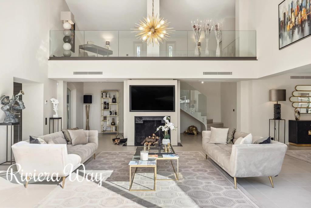 7 room villa in Mougins, photo #1, listing #103030956