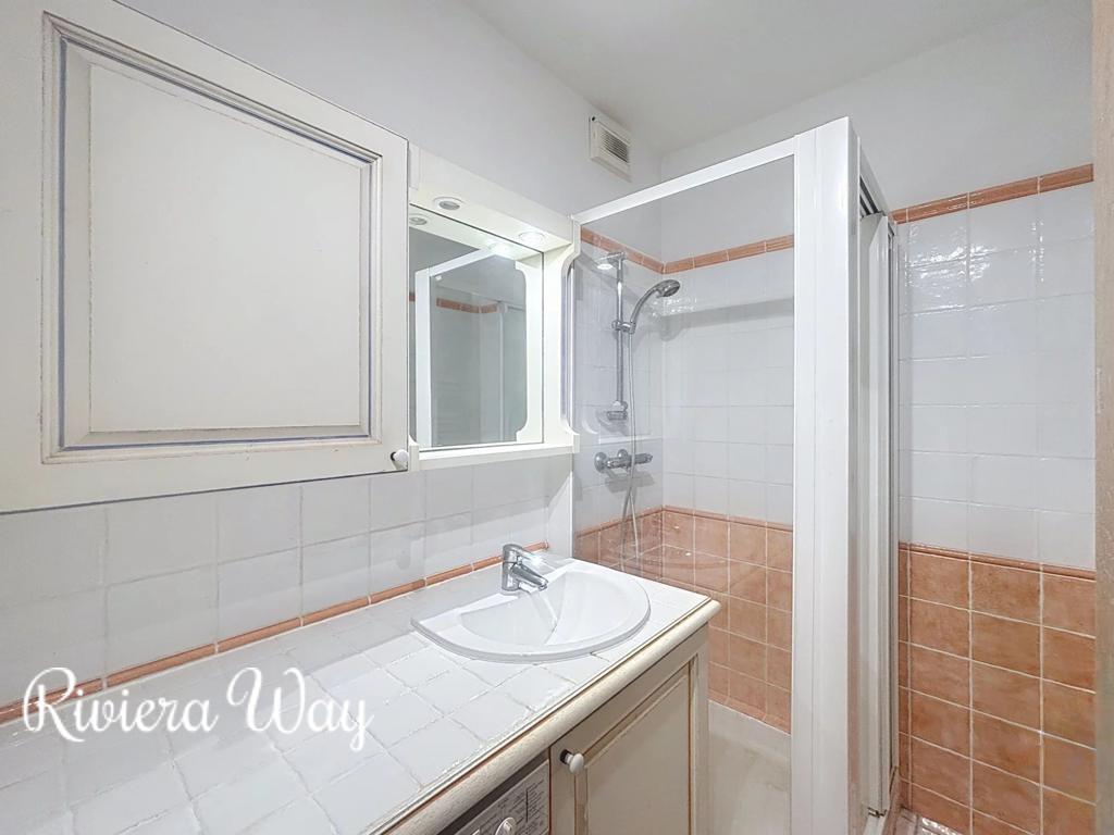 3 room apartment in Cap d'Antibes, photo #10, listing #104909238