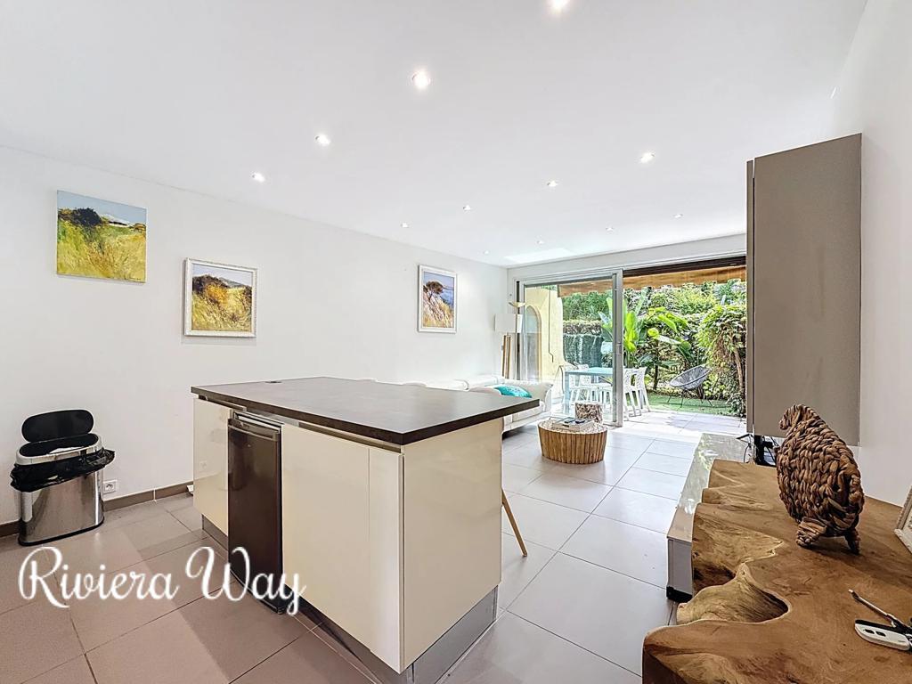 3 room apartment in Le Cannet, photo #5, listing #103788888
