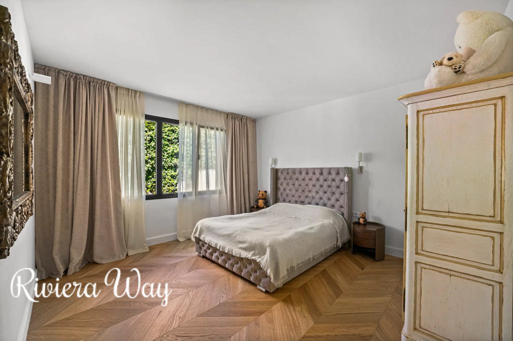 Villa in Roquebrune — Cap Martin, photo #8, listing #105781200
