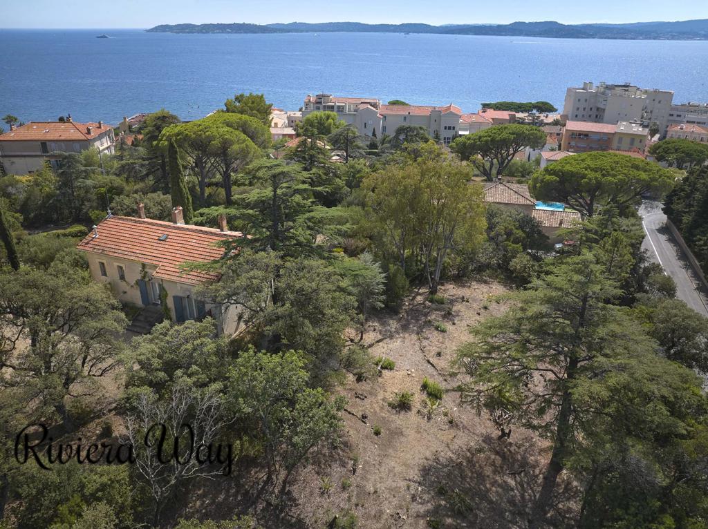 6 room villa in Sainte-Maxime, photo #6, listing #96940326