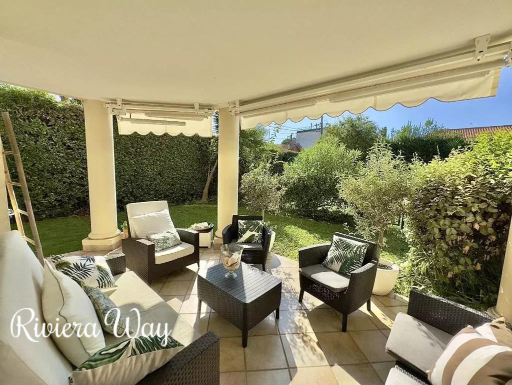 3 room apartment in Antibes, photo #2, listing #104836410
