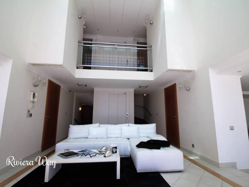 7 room villa in Roquebrune — Cap Martin, 400 m², photo #2, listing #70405482
