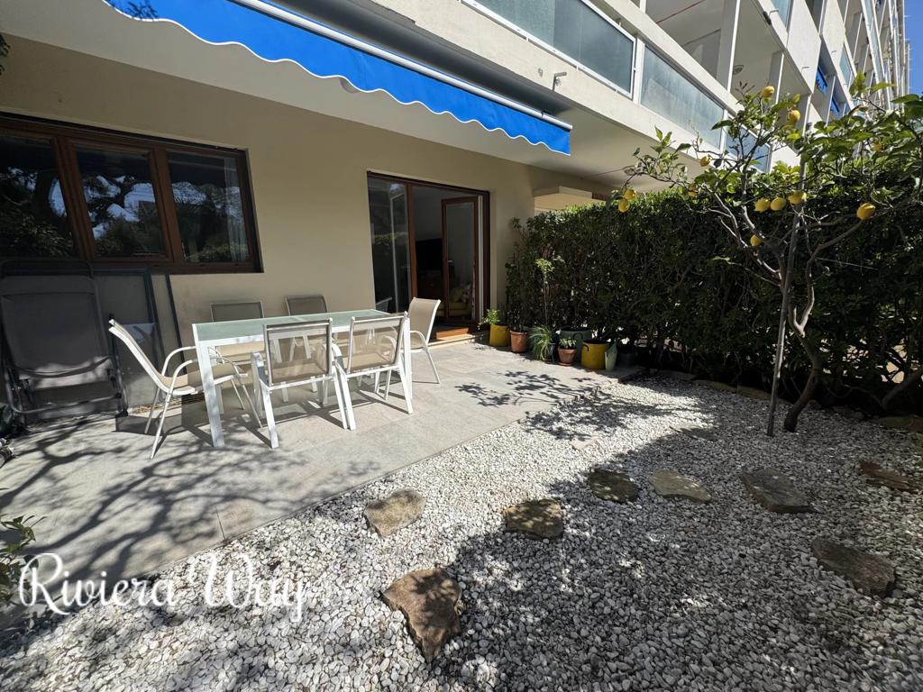 3 room apartment in Cap d'Antibes, photo #8, listing #103498038