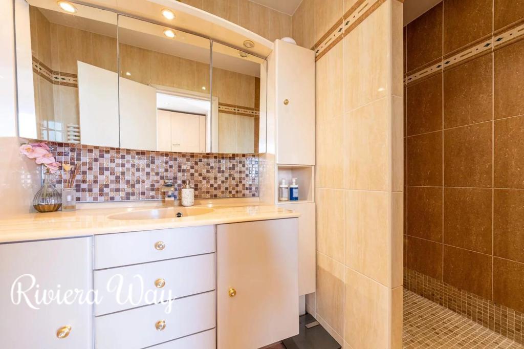 4 room apartment in Cap d'Ail, photo #4, listing #103340076