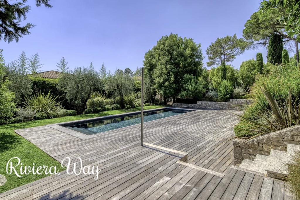 7 room villa in Mougins, photo #1, listing #103906320