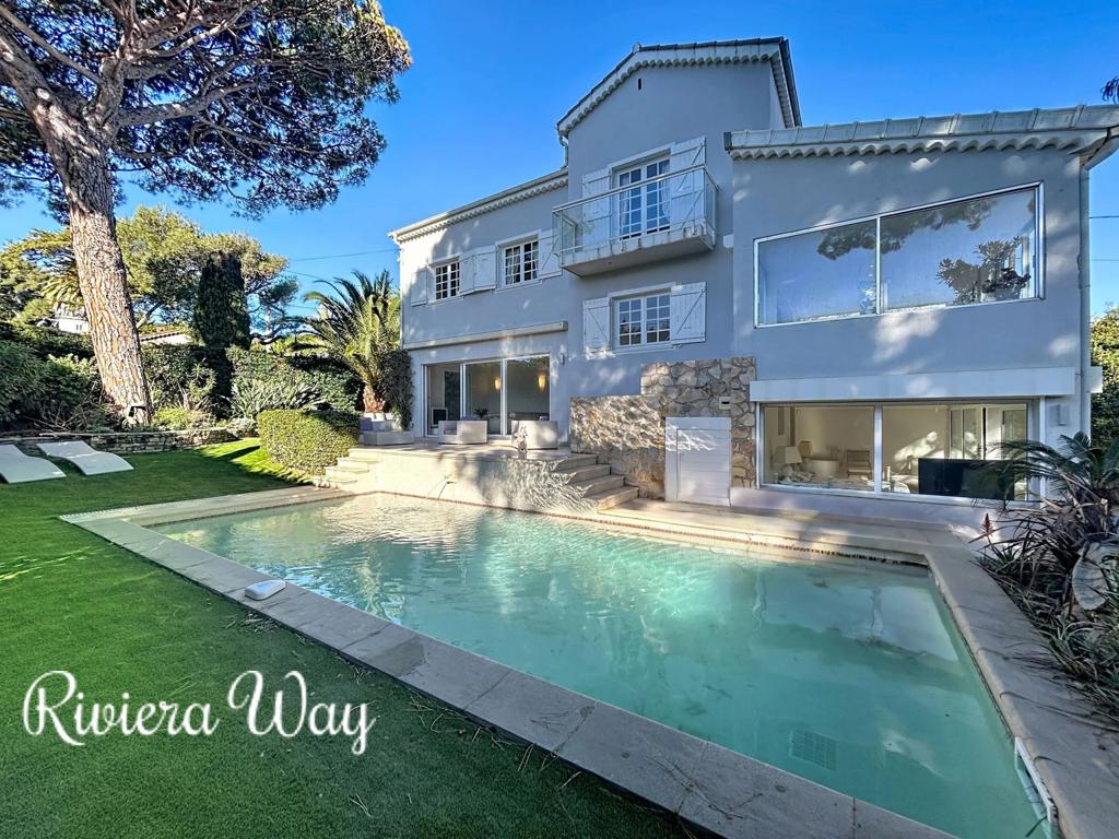 7 room villa in Cap d'Antibes, photo #5, listing #105534912