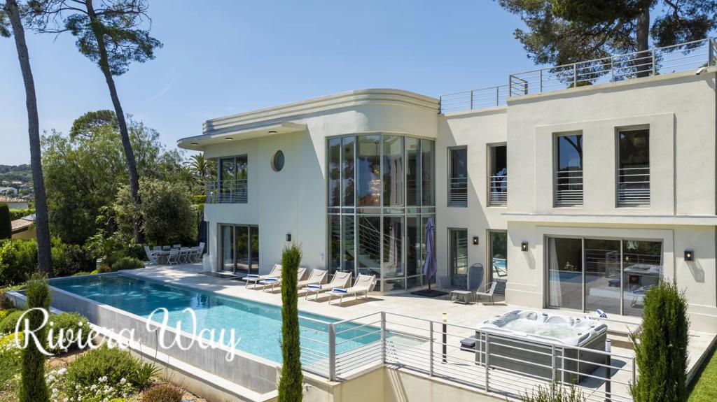 10 room villa in Antibes, photo #4, listing #105357504