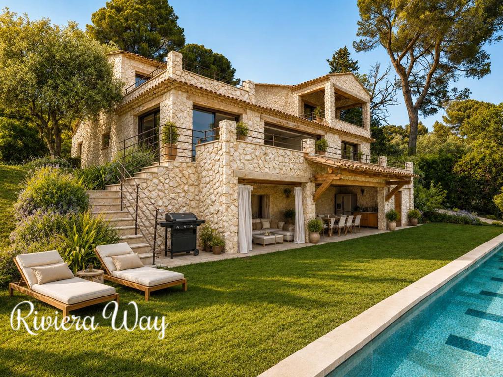 7 room villa in Saint-Paul-de-Vence, photo #3, listing #94964520
