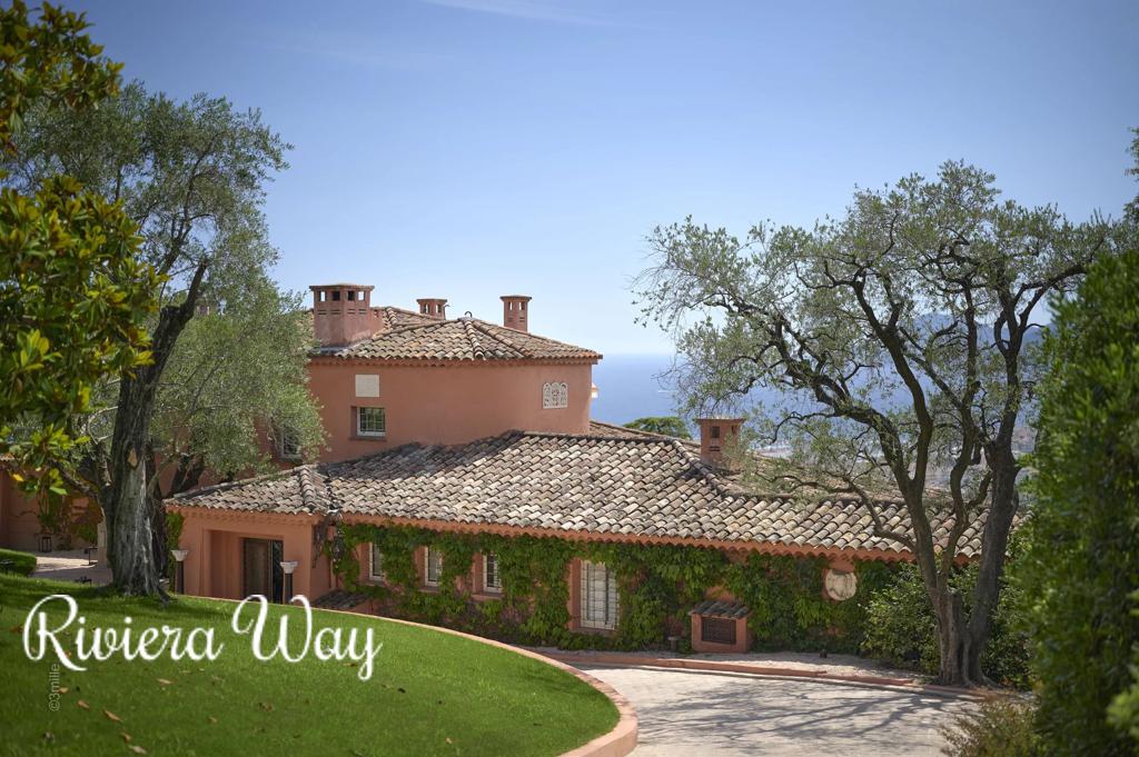 9 room villa in Cannes, photo #5, listing #106425732