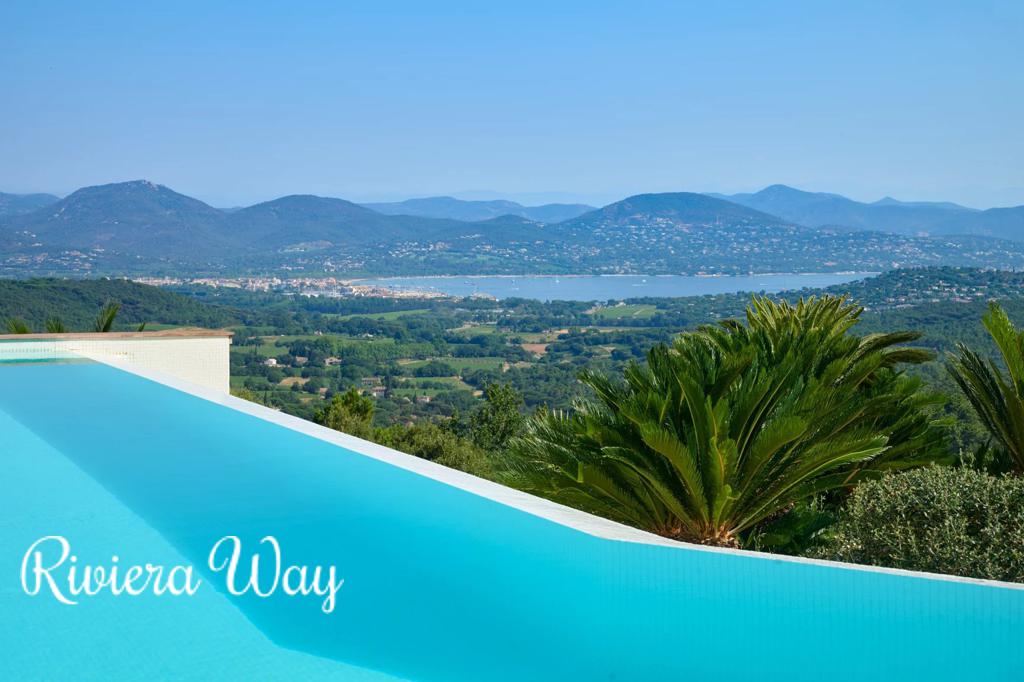 14 room villa in Gassin, photo #2, listing #106663452