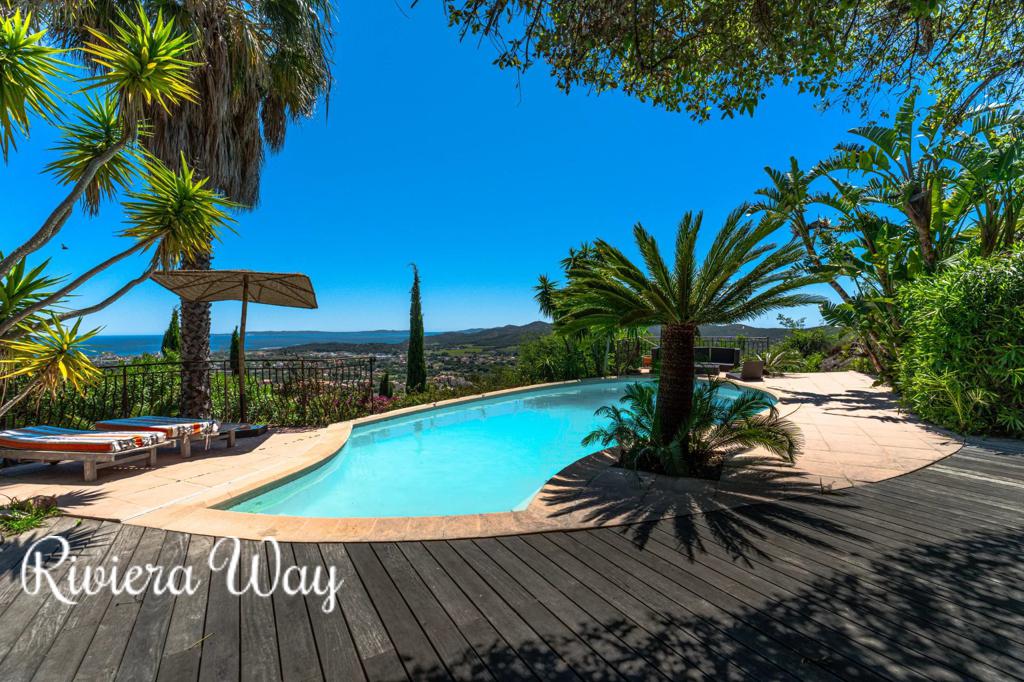 5 room villa in Bormes-les-Mimosas, photo #6, listing #106444044