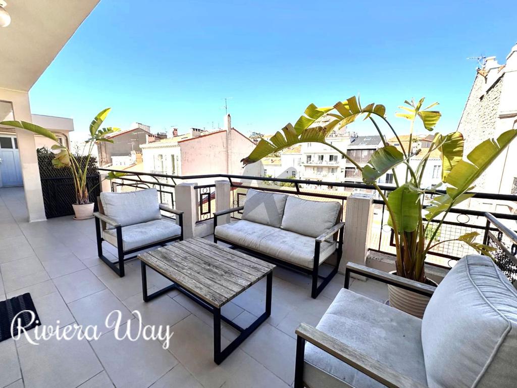 2 room apartment in Cannes, 56 m², photo #6, listing #104539806