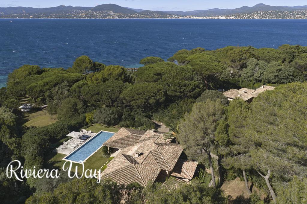 8 room villa in Saint-Tropez, photo #1, listing #93971136