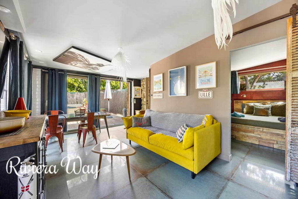 15 room villa in Muan-Sarthe, photo #8, listing #107149602