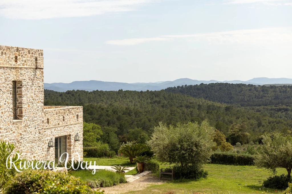 10 room villa in Fayence, photo #2, listing #103085472