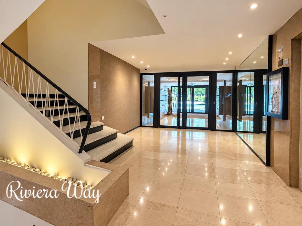 3 room apartment in Cannes, photo #9, listing #105470064