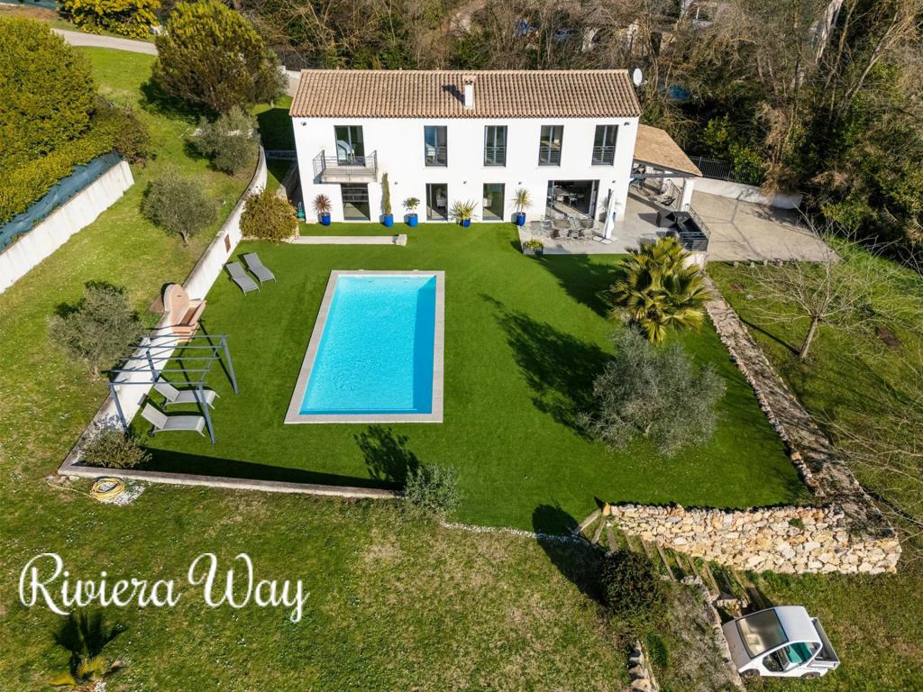 7 room villa in Chateauneuf-Grasse, photo #1, listing #105241164
