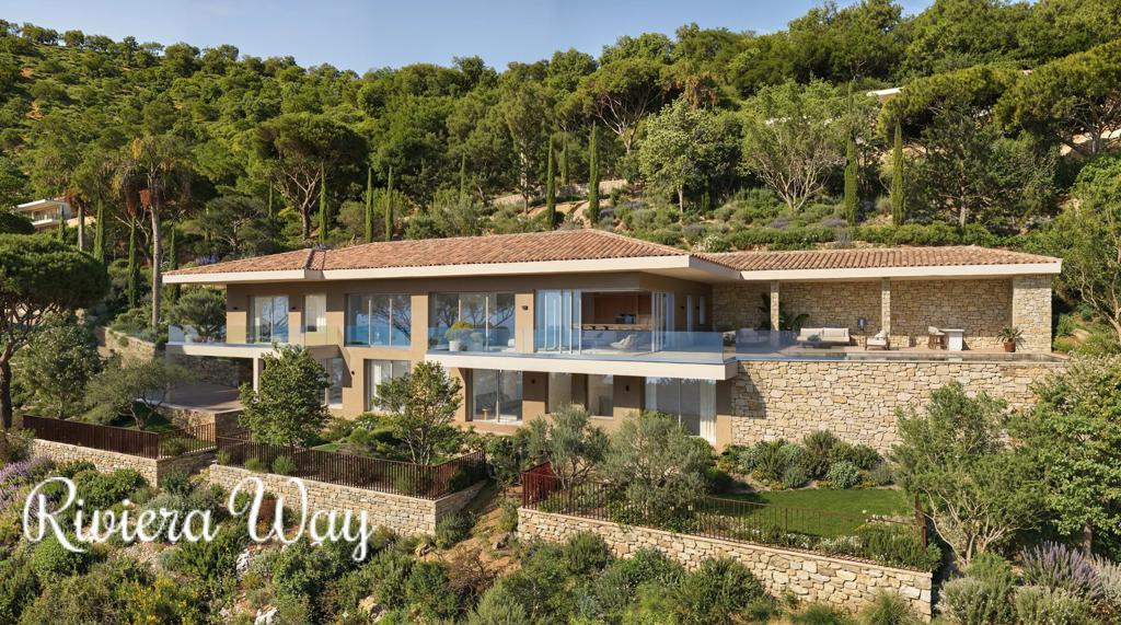 6 room villa in Grimaud, photo #1, listing #106360926