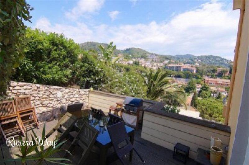 4 room apartment in Villefranche-sur-Mer, 93 m², photo #9, listing #67528818