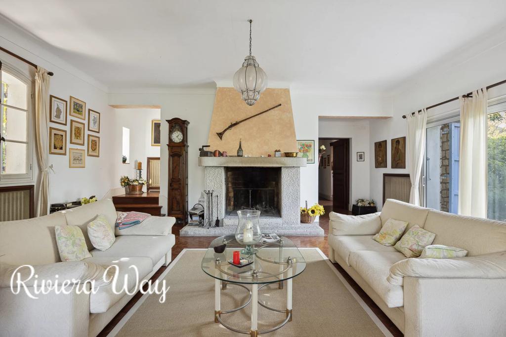 Villa in Tourrettes-sur-Loup, photo #2, listing #94180674