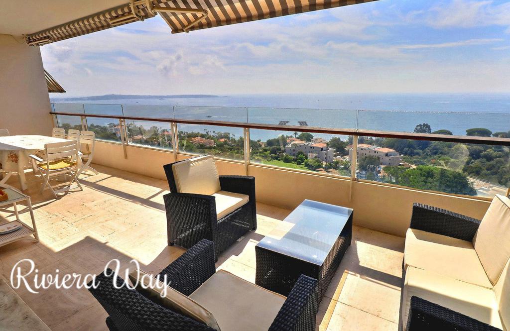 Apartment in Cannes, 123 m², photo #3, listing #80774778