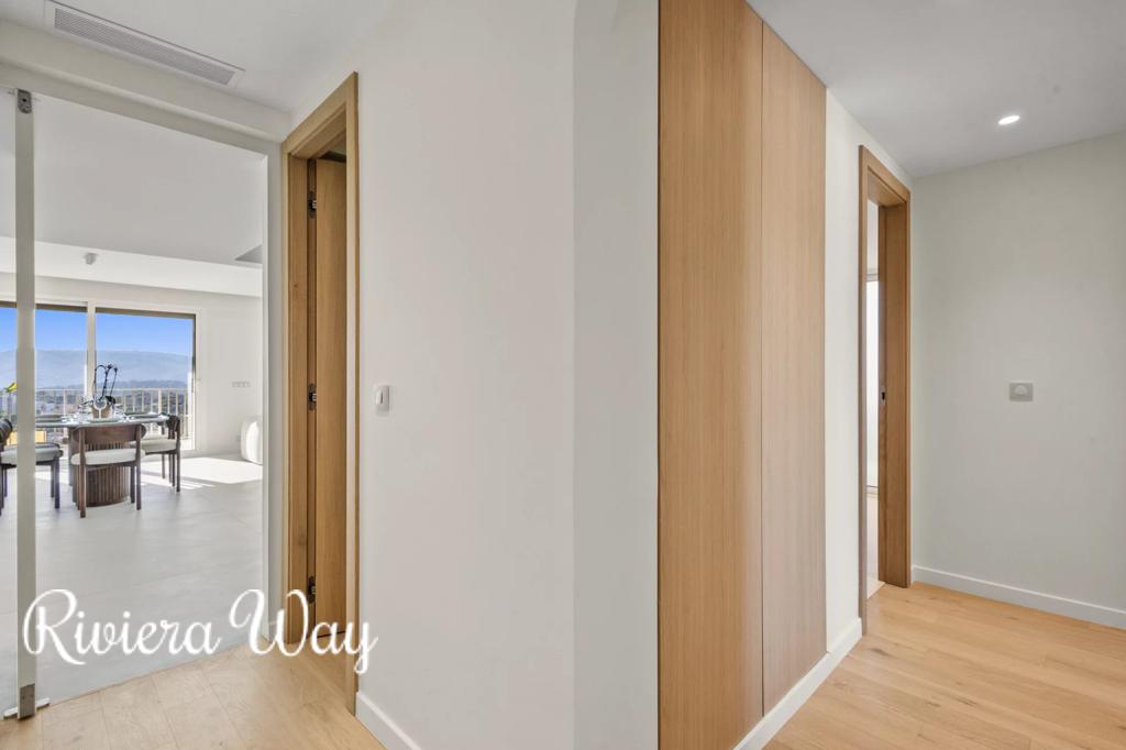 4 room apartment in Le Cannet, photo #6, listing #104301288