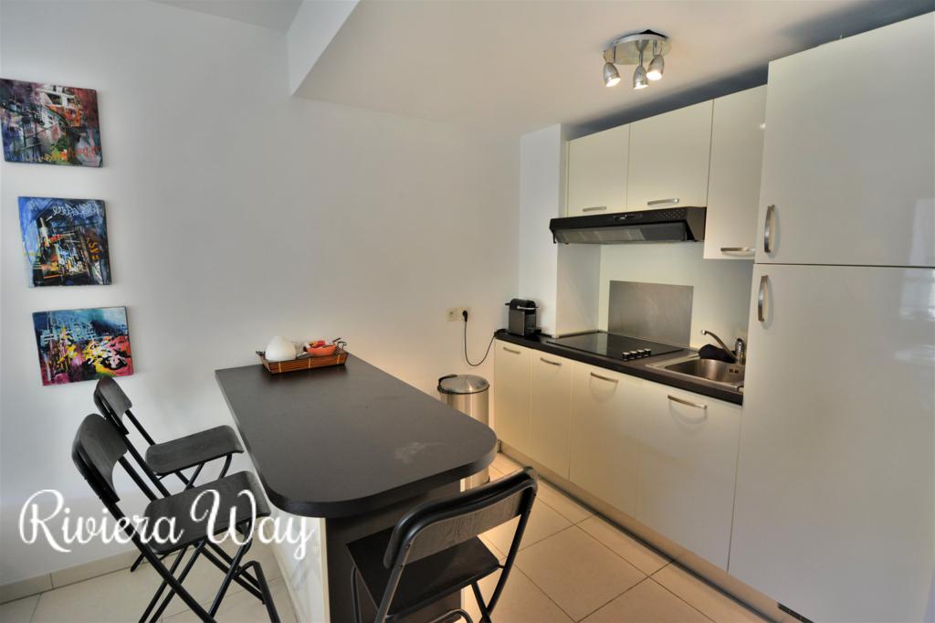 2 room apartment in Juan-les-Pins, photo #5, listing #88430580