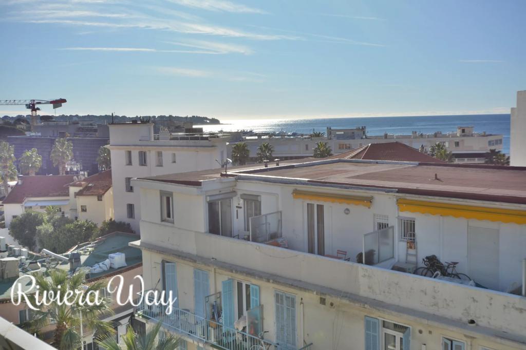 3 room apartment in Juan-les-Pins, photo #1, listing #101855460
