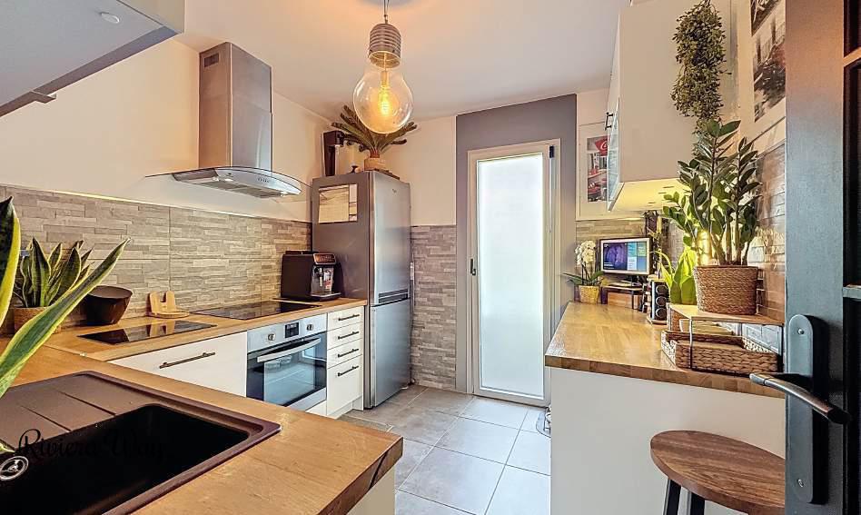 3 room apartment in Antibes, 64 m², photo #2, listing #103962054